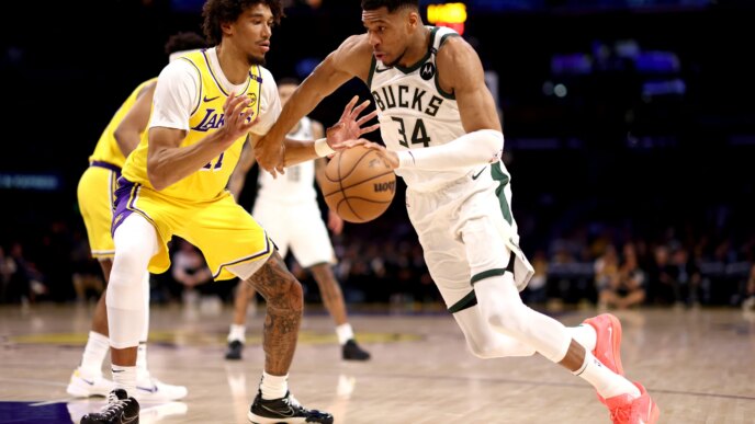 3 coisas para assistir no Bucks-Lakers na NBA TV
 - Printis