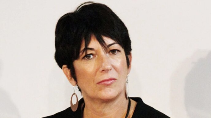 A co-conspiradora de Jeffrey Epstein, Ghislaine Maxwell, planeja buscar comutação de Trump, diz o denunciante
 - Printis