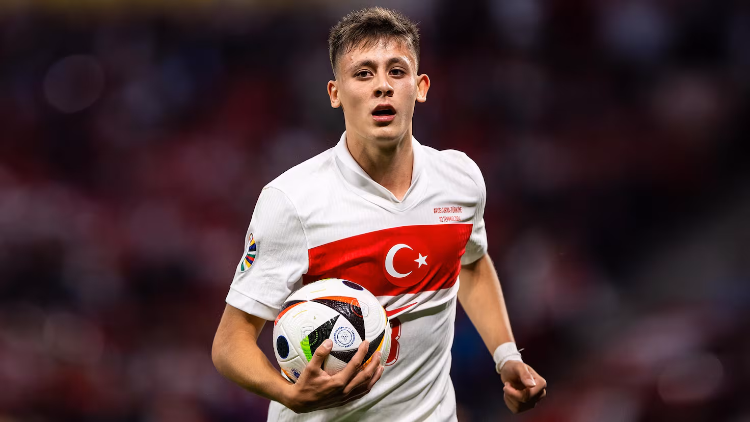 A ilusão de Arda Güler
 - Printis