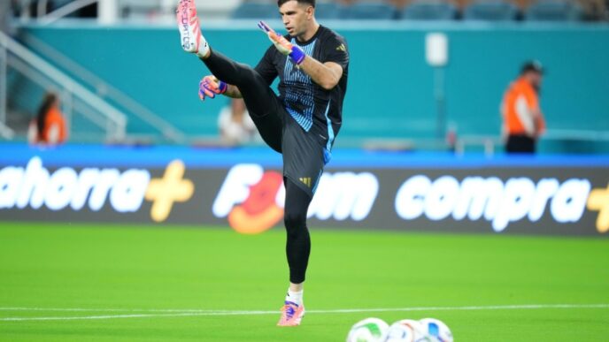 Argentina enfrenta a aventura de jogar sem seu guardião, El Dibu Martínez
 - Printis