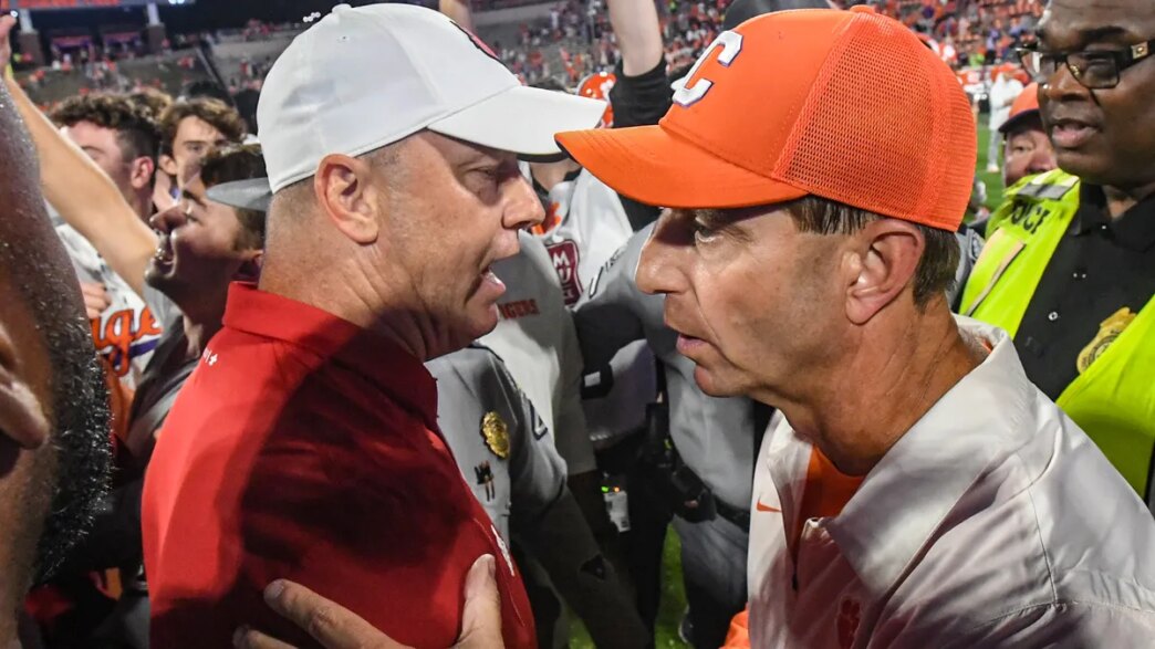 Atualizações ao vivo do futebol Clemson x Louisville: horário de início, canal de TV
 - Printis