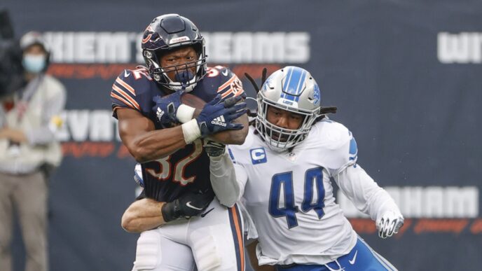 Bears contratam o ex-Lions LB Jalen Reeves-Maybin
 - Printis