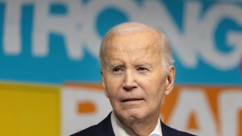 Biden diz que Trump ‘levou uma bola de demolição’ à democracia em duras críticas
 - Printis
