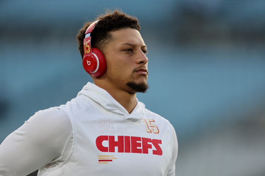 Chiefs reagem às notícias de Patrick Mahomes na sexta-feira
 - Printis