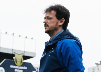 Cruzeiro volta ao palco de polêmica com Fernando Diniz
 - Printis