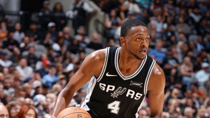 De'Aaron Fox, do Spurs, se livra da ferrugem e marca 24 gols na estreia na temporada
 - Printis
