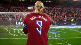 Dupla de Haaland deixa a Noruega à beira da qualificação para a Copa do Mundo
 - Printis