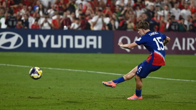 EUA eliminados da Copa do Mundo Sub-17 pelo Marrocos nos pênaltis
 - Printis