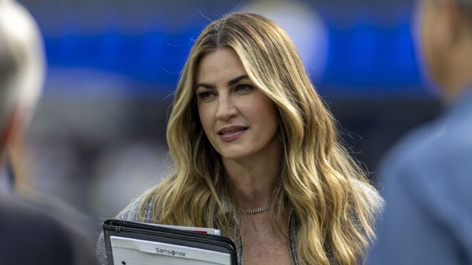 Erin Andrews deixou claro seus sentimentos após zombarias do troll da internet - Futebol - Esportes
 - Printis