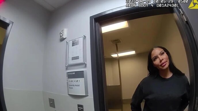 Ex-estrela de “Real Housewives of Potomac” Mia Thornton presa no aeroporto de Atlanta
 - Printis