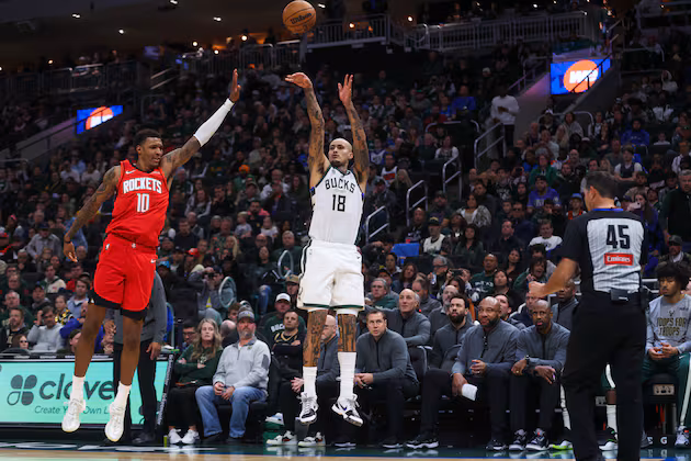 Ex-estrela do Runnin 'Ute Kyle Kuzma causando impacto no Bucks – Deseret News
 - Printis