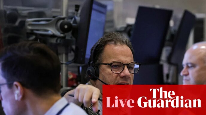 FTSE 100 na maior queda desde abril, à medida que a liquidação do mercado de ações continua – como aconteceu | Negócios
 - Printis