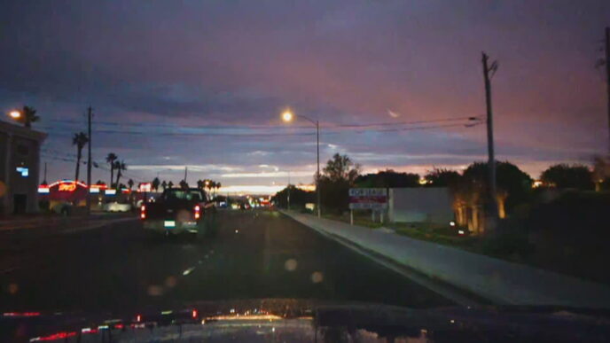 Frio e chuva de novembro chegam para fim de semana em Las Vegas
 - Printis