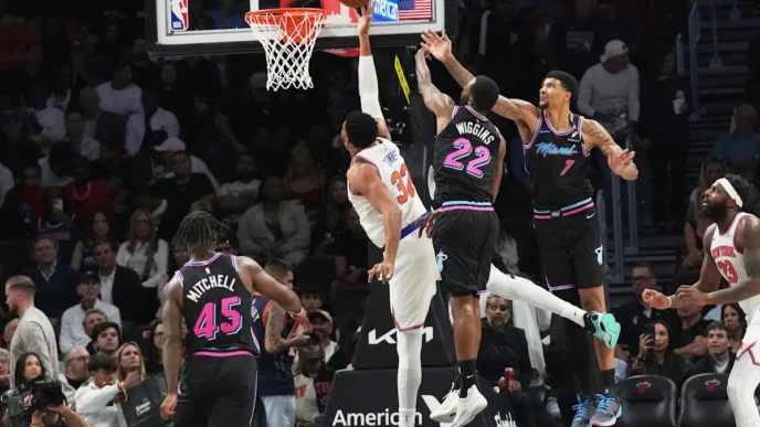 Heat sobrevive ao rali frenético na campainha para vencer os Knicks por 115-113
 - Printis