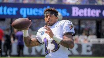 Jaire Alexander se afasta do futebol
 - Printis