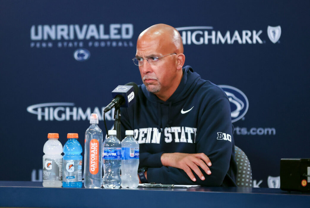 James Franklin é nomeado candidato ao histórico time de futebol universitário
 - Printis