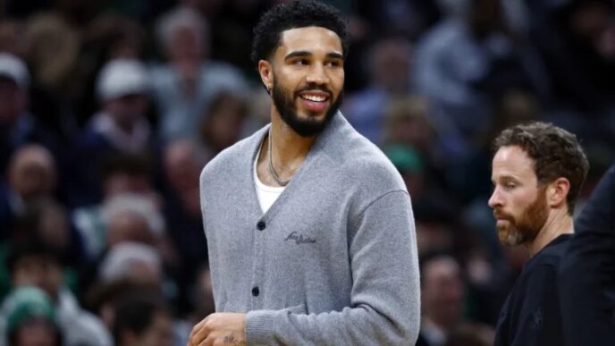 Jayson Tatum continua a impactar o Celtics mesmo quando está fora dos gramados
 - Printis
