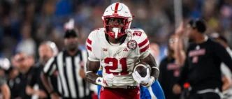 Johnson é nomeado semifinalista do Prêmio Maxwell; Eleito Jogador Nacional da Semana - Universidade de Nebraska
 - Printis