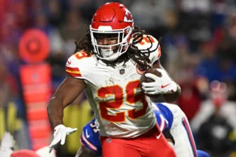 Kareem Hunt começa ou senta: conselhos sobre futebol fantástico da semana 11
 - Printis