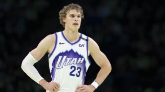 Lauri Markkanen destaca o herói desconhecido da temporada do Utah Jazz
 - Printis