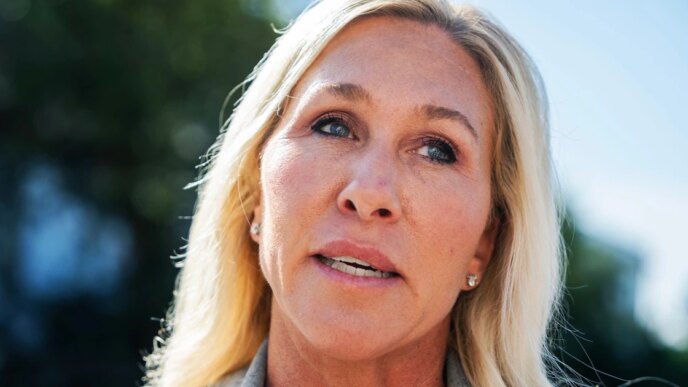 Marjorie Taylor Greene questiona se Trump ainda é o presidente 'America First'
 - Printis