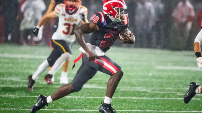 O futebol Mater Dei elimina Mission Viejo nas quartas de final da Divisão 1 – Orange County Register
 - Printis