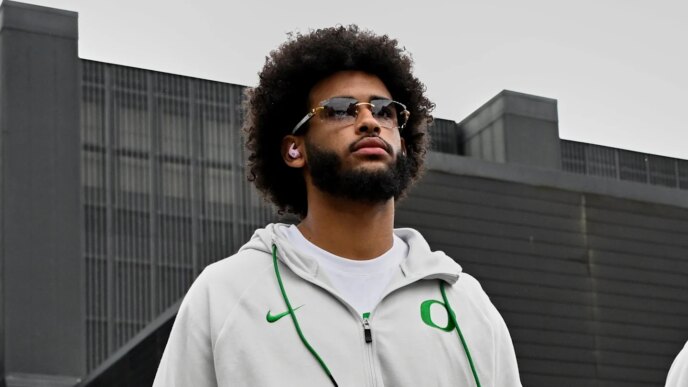 O que Urban Meyer disse sobre o passe viral do quarterback Dante Moore do Oregon
 - Printis