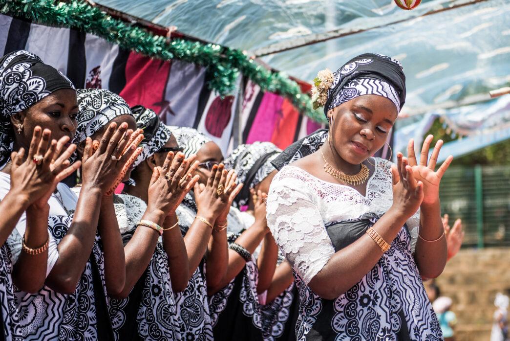 O território francês continua a enfrentar barreiras educacionais, relatam grupos de direitos humanos - JURIST
 - Printis