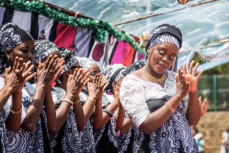 O território francês continua a enfrentar barreiras educacionais, relatam grupos de direitos humanos - JURIST
 - Printis