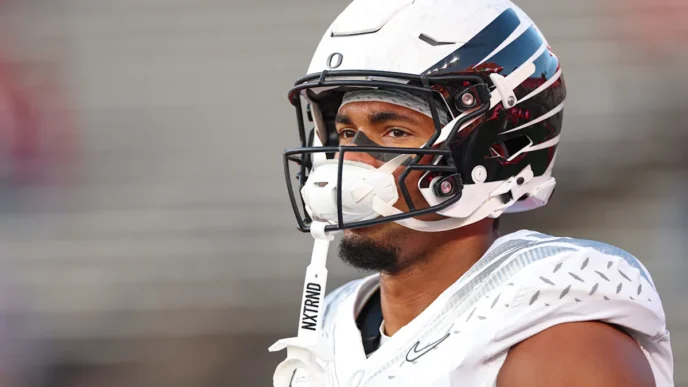 Oregon TE Kenyon Sadiq marcou uma decisão no tempo do jogo antes do jogo do Minnesota Golden Gophers
 - Printis