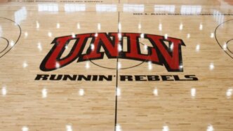 Os rebeldes UNLV Runnin 'cuidarão dos negócios' contra os Montana Grizzlies
 - Printis