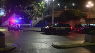 Polícia investiga após morte de homem de 44 anos próximo ao Centro de Convenções de Seattle
 - Printis