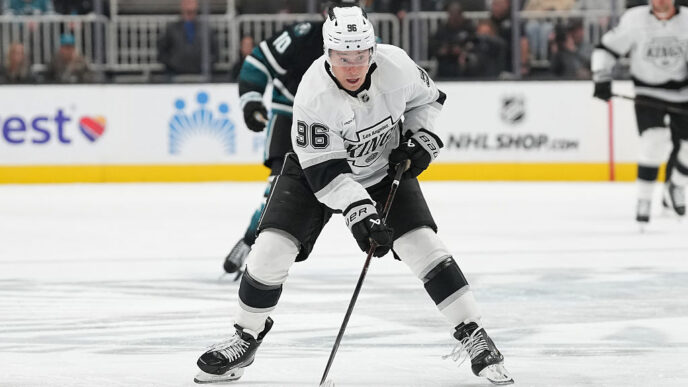 Prévia de 20/11 - Novas linhas diretas em San Jose + "Mudanças" no PP, Clarke no Icetime em WSH, Doughty para IR
 - Printis