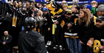 Prévia do segundo jogo da Global Series: Nashville Predators x Pittsburgh Penguins 16/11/25
 - Printis