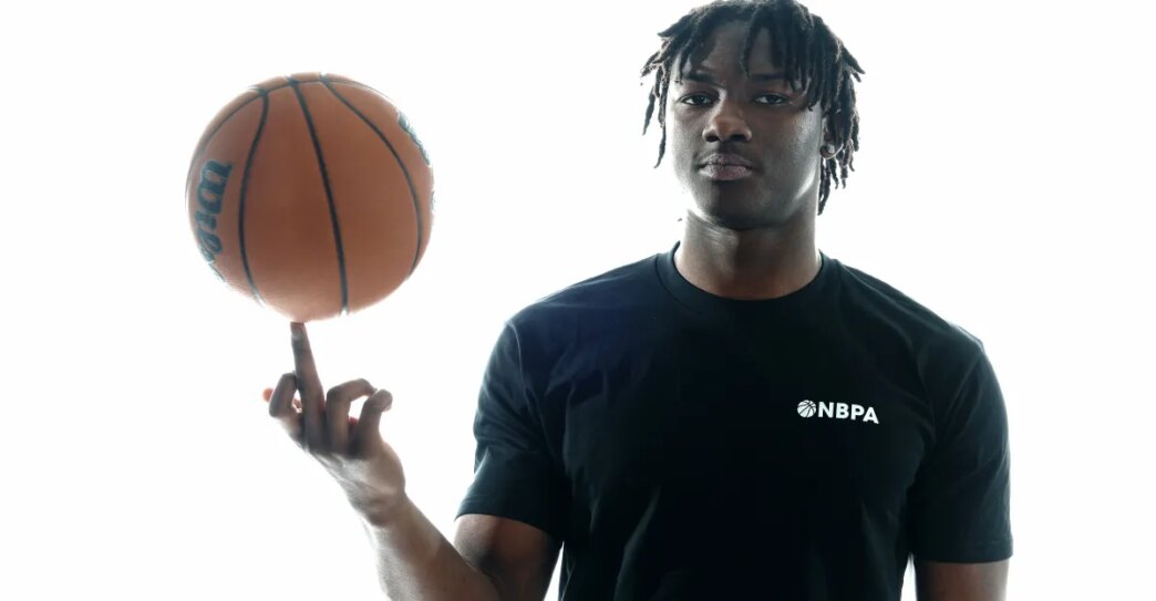 Relatório de lesões do Lakers: Adou Thiero atualizado para disponível contra Pelicans
 - Printis