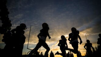 Resultados dos playoffs da primeira rodada do futebol americano do Oregon, cronograma da OSAA
 - Printis