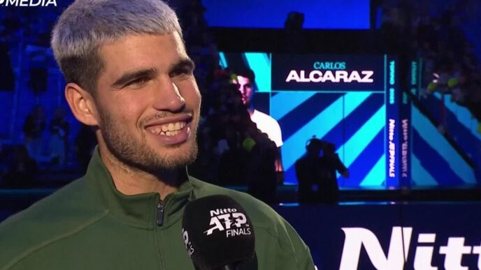 Rivais Carlos Alcaraz e Jannik Sinner se enfrentarão no ATP Finals
 - Printis