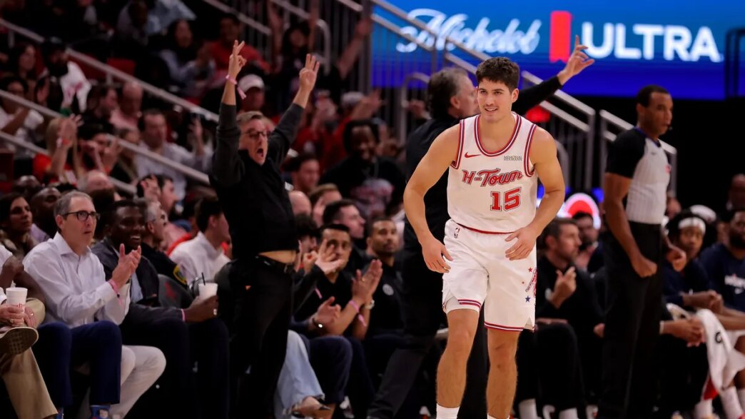 Rockets veem 'potencial de estrela' no ataque para Reed Sheppard
 - Printis