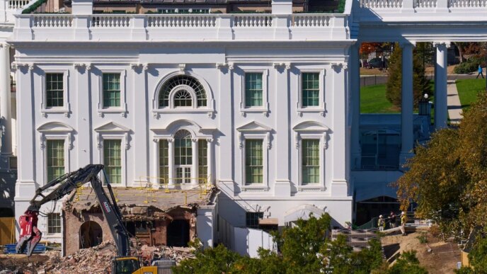 Se os democratas recuperarem a Casa Branca, o salão de baile de Trump poderá ser uma das primeiras vítimas
 - Printis