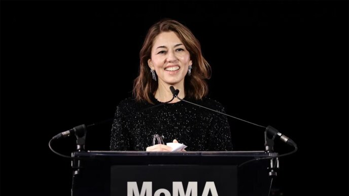 Sofia Coppola diz que está morrendo de vontade de trabalhar com Kirsten Dunst novamente
 - Printis