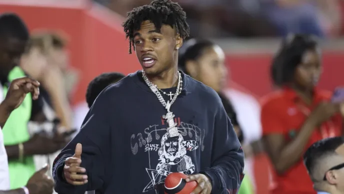 Tank Dell jogará nesta temporada? Última atualização sobre lesões no Houston Texans
 - Printis