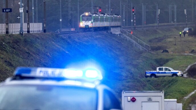 Tudo aponta para a Rússia por trás da sabotagem ferroviária, diz Polônia
 - Printis