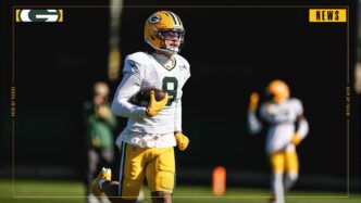 WR Christian Watson gostou de encontrar o ritmo do futebol novamente
 - Printis