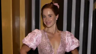 Whitney Leavitt se aproxima da vitória no DWTS após impressionante pontuação perfeita
 - Printis